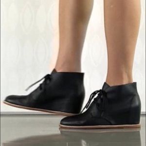 Matiko Sharon Black Hidden Heel Leather Boots 6.5